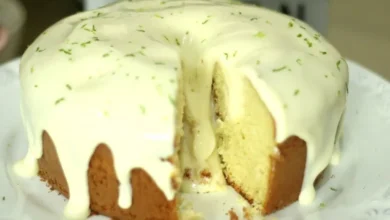 Bolo de Iogurte com Limão